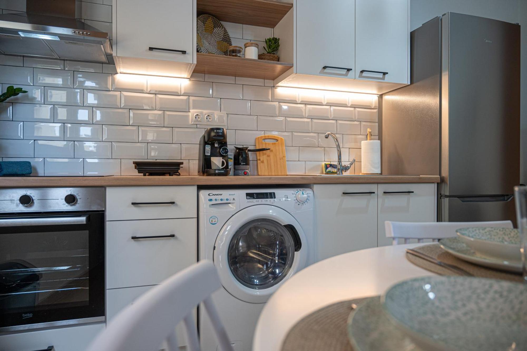 Armonia Apartments Каламата Екстериор снимка